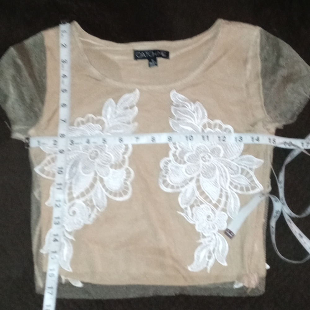 Cute Cropped Tee - Picture 3 of 6